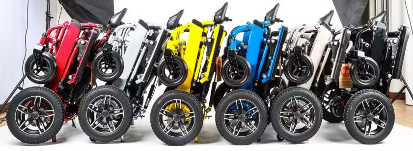 Which should be chosen between aluminum alloy mobile scooters and steel mobile scooters?