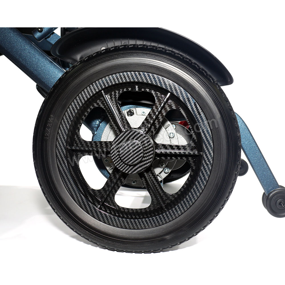 What are the benefits of choosing PU tires as wheelchair tires?